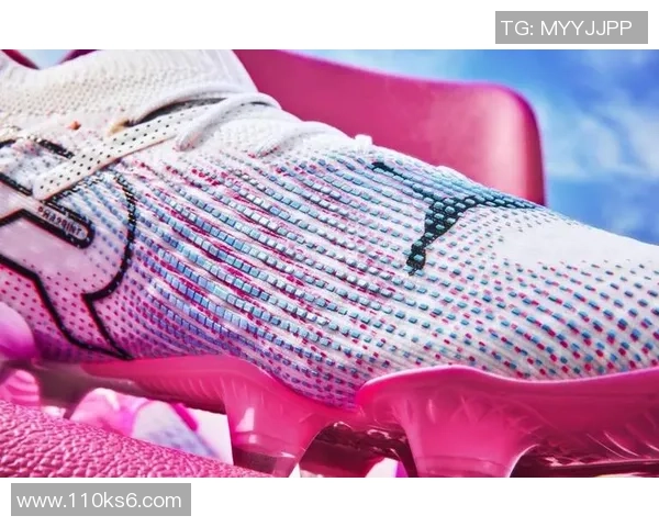 哪些著名球星曾穿彪马足球鞋展现实力与风采