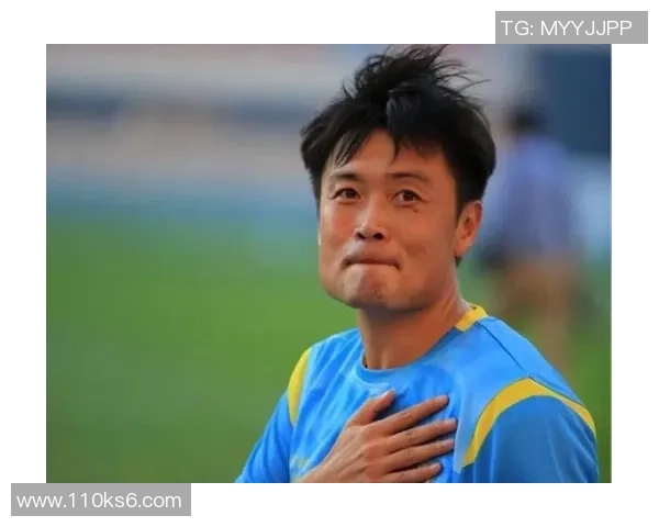 因踢足球意外死亡的球星生前事迹与不幸离世的深刻影响